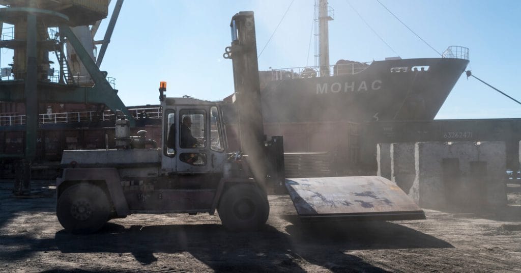 The Ukrainian invasion is adding chaos to global supply chains
